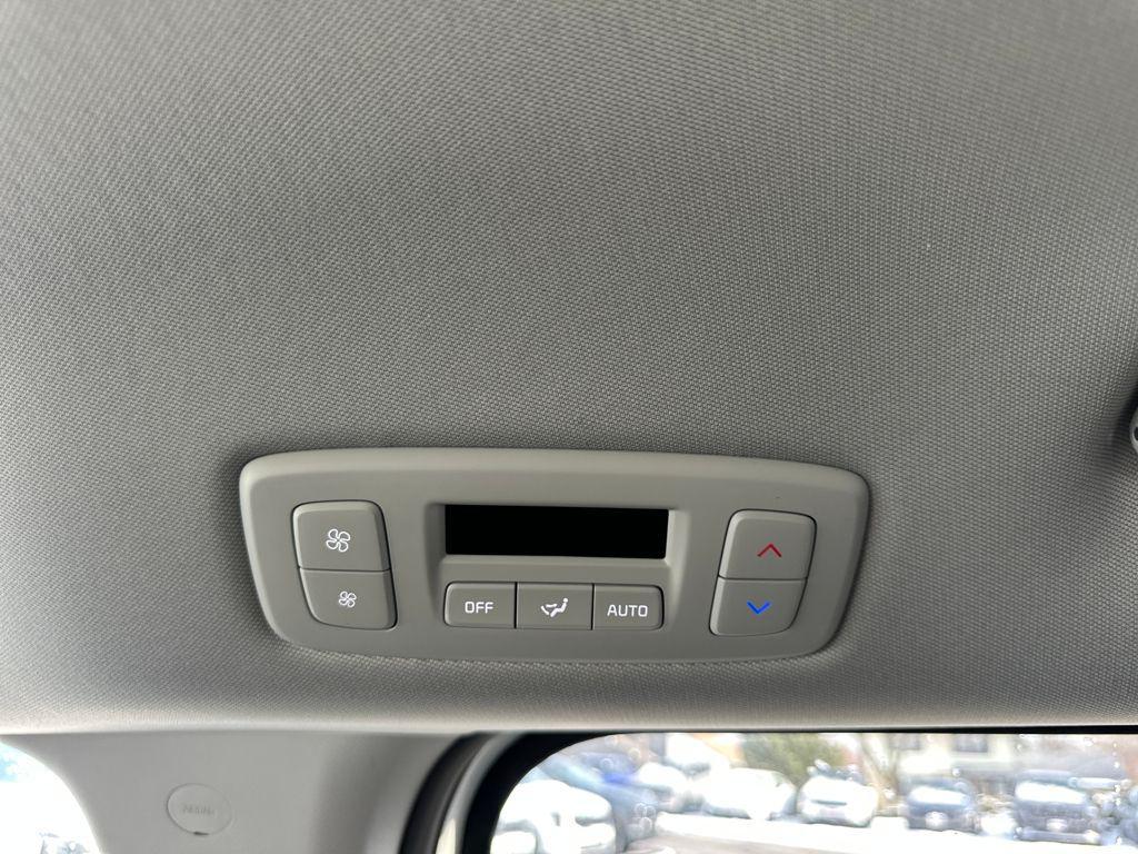 new 2026 Kia Carnival car, priced at $37,601