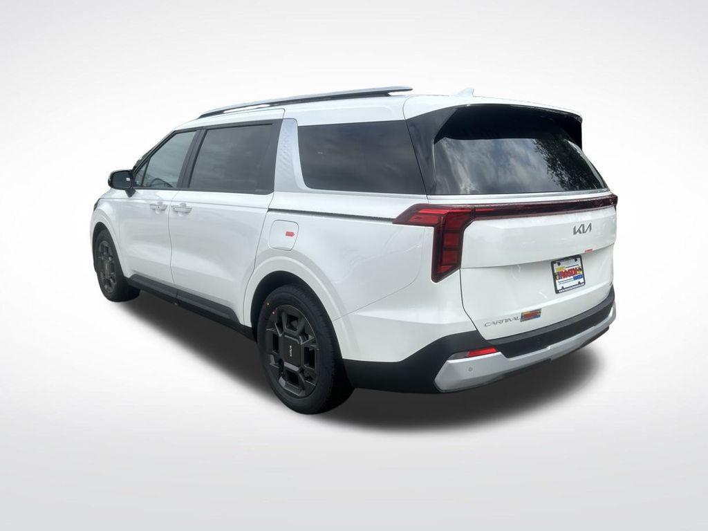 new 2026 Kia Carnival Hybrid car, priced at $43,890