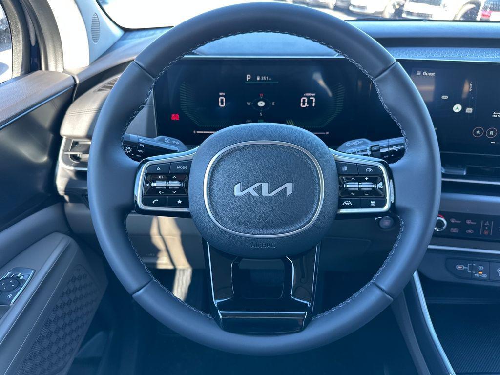 new 2026 Kia Carnival car, priced at $39,031