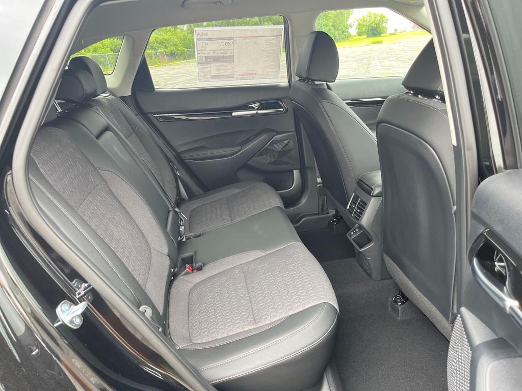 new 2026 Kia Seltos car, priced at $27,411