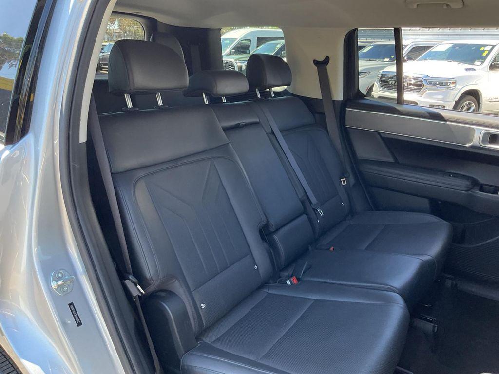 used 2024 Hyundai Santa Fe car, priced at $25,985