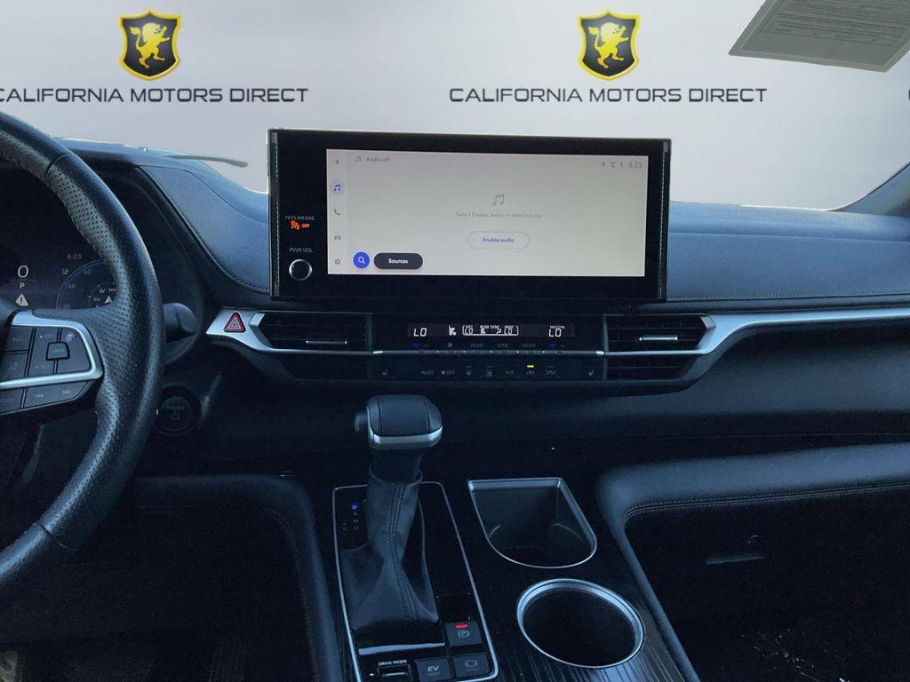 used 2025 Toyota Sienna car, priced at $50,684