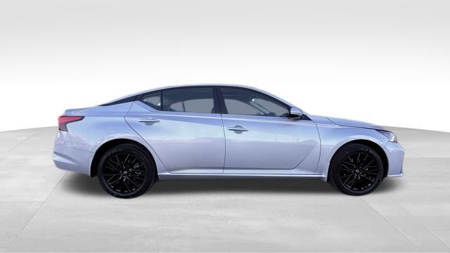 new 2025 Nissan Altima car, priced at $29,320