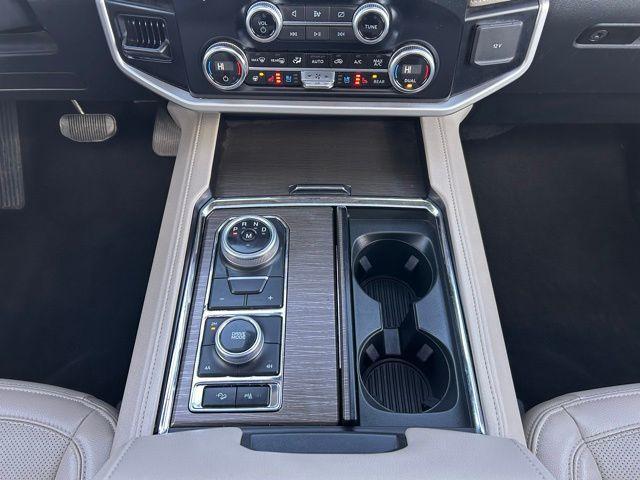 used 2024 Ford Expedition car, priced at $48,910