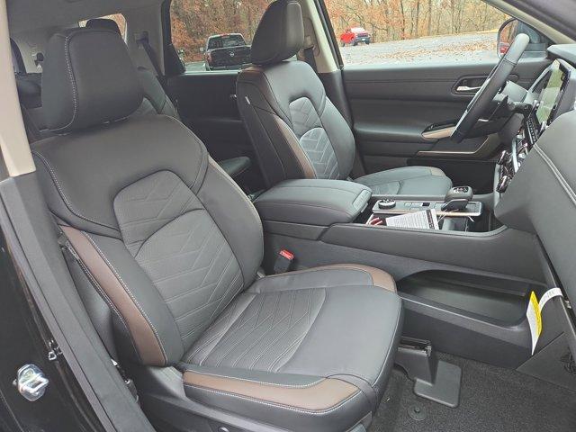 new 2025 Nissan Pathfinder car, priced at $52,485