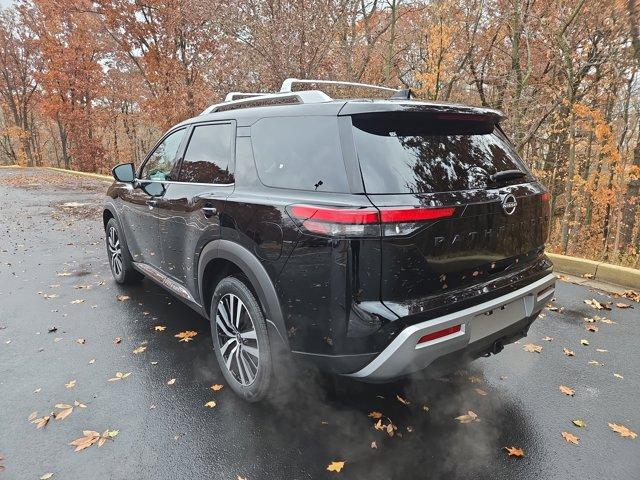 new 2025 Nissan Pathfinder car, priced at $52,485