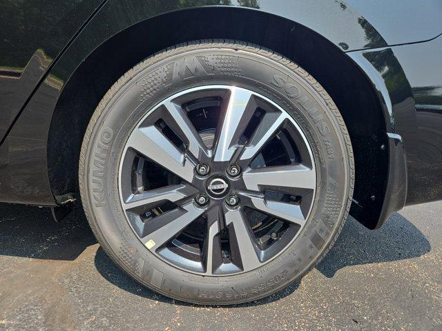 new 2025 Nissan Versa car, priced at $20,189