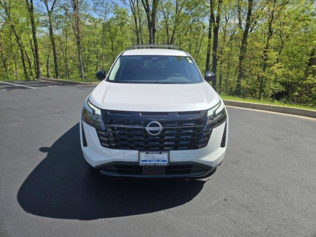 new 2026 Nissan Pathfinder car, priced at $41,922