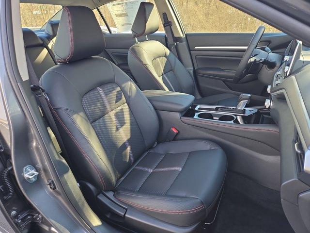 new 2025 Nissan Altima car, priced at $28,989