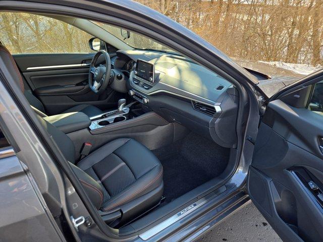 new 2025 Nissan Altima car, priced at $28,989