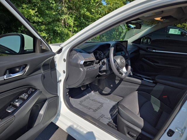used 2023 Nissan Altima car, priced at $25,084