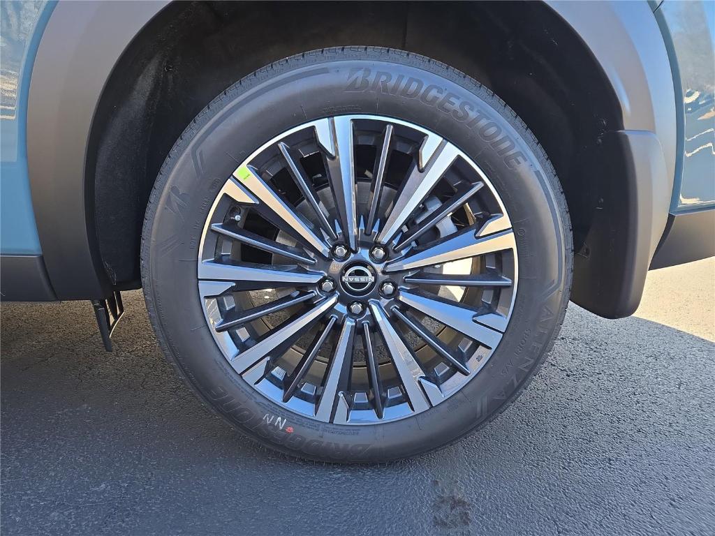 new 2026 Nissan Pathfinder car, priced at $49,749