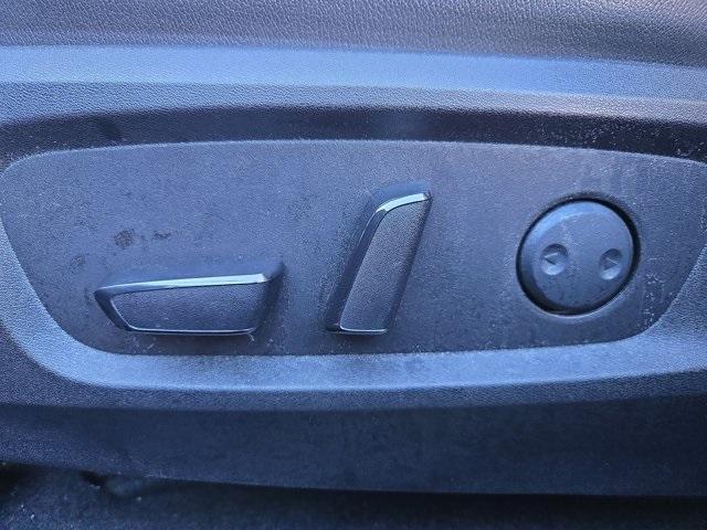 used 2023 Nissan Pathfinder car, priced at $29,987