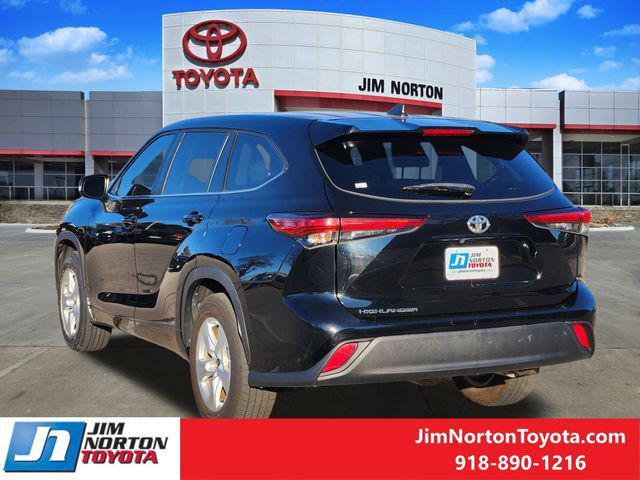 used 2023 Toyota Highlander car, priced at $30,465
