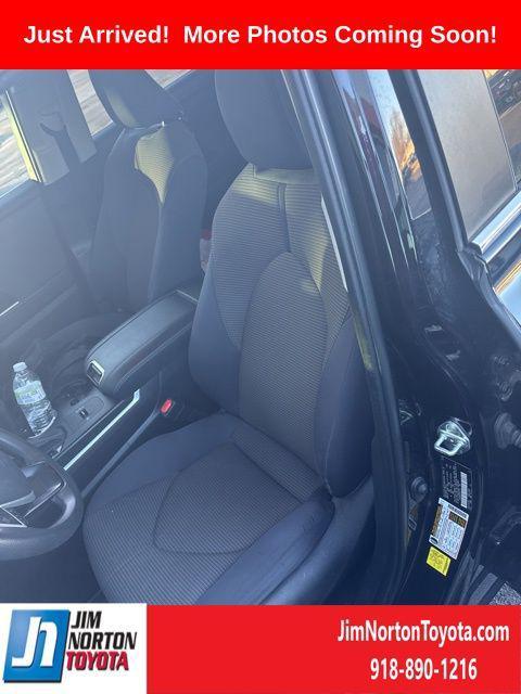 used 2023 Toyota Highlander car, priced at $31,986