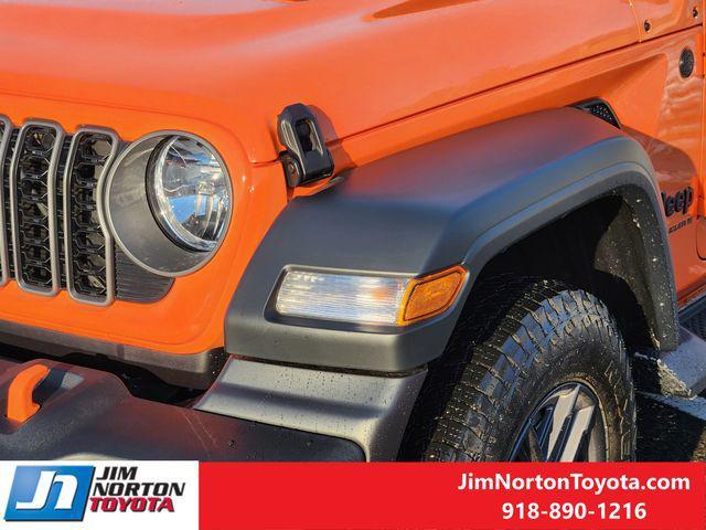used 2025 Jeep Wrangler car, priced at $35,127