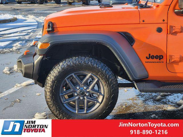 used 2025 Jeep Wrangler car, priced at $35,127