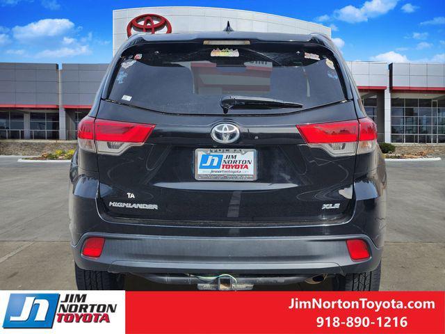 used 2019 Toyota Highlander car, priced at $20,615