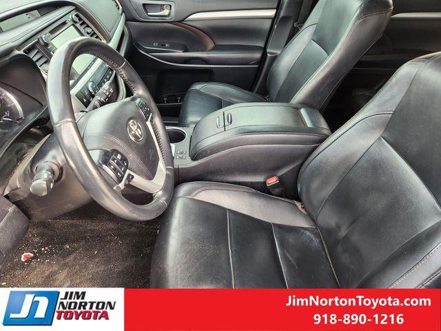 used 2019 Toyota Highlander car, priced at $20,615