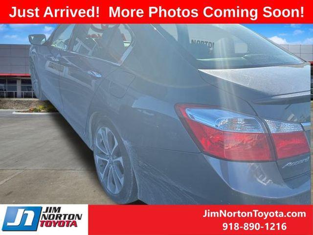 used 2015 Honda Accord car, priced at $13,536