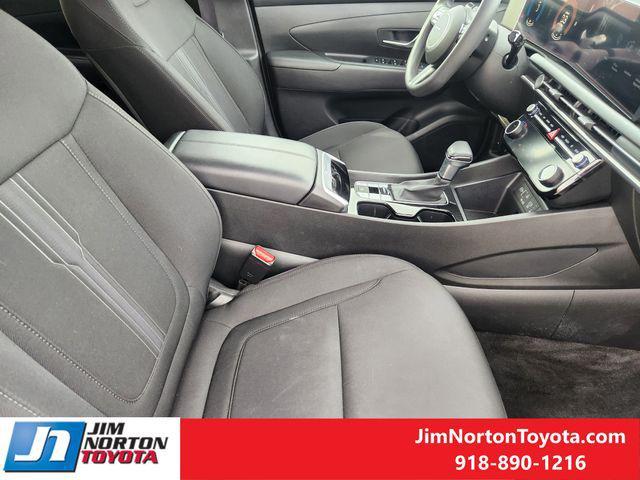 used 2025 Hyundai Tucson car, priced at $23,112