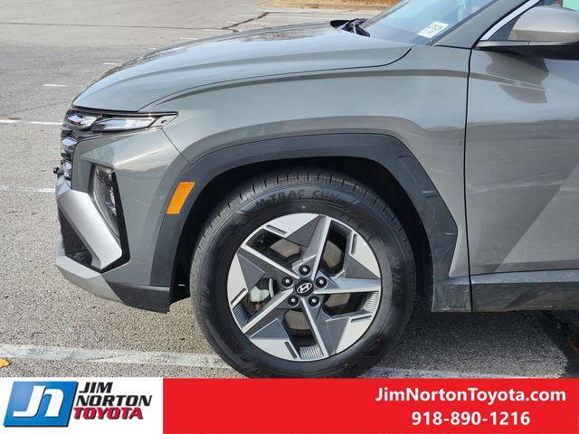 used 2025 Hyundai Tucson car, priced at $23,112