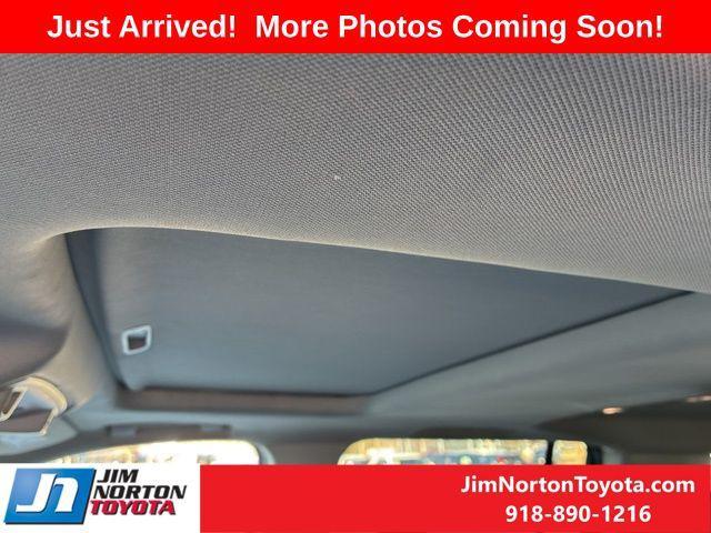 used 2020 Cadillac Escalade ESV car, priced at $23,309