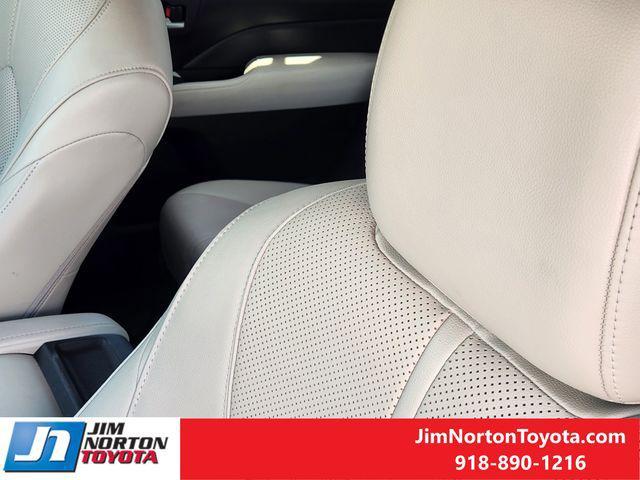 used 2025 Toyota Grand Highlander car, priced at $55,866