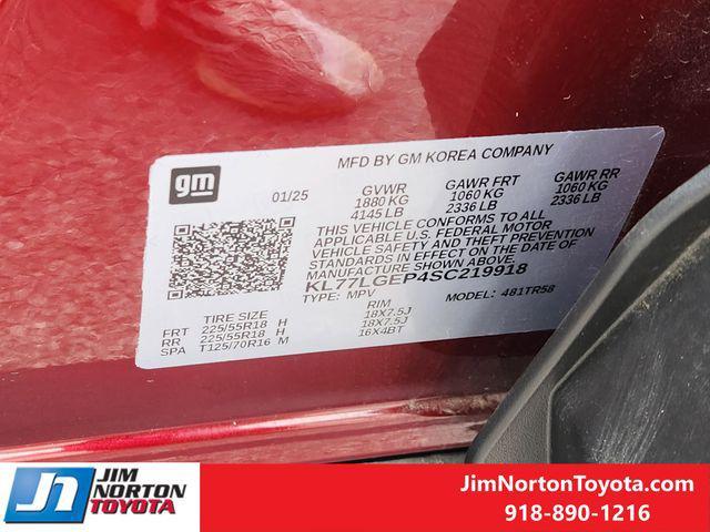 used 2025 Chevrolet Trax car, priced at $22,132