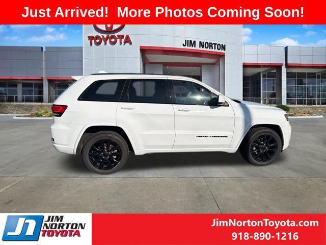 used 2018 Jeep Grand Cherokee car, priced at $16,788