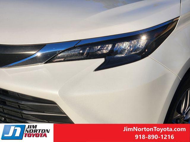 used 2025 Toyota Sienna car, priced at $44,517
