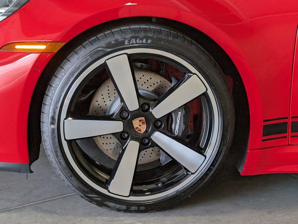 new 2026 Porsche 911 car, priced at $186,080