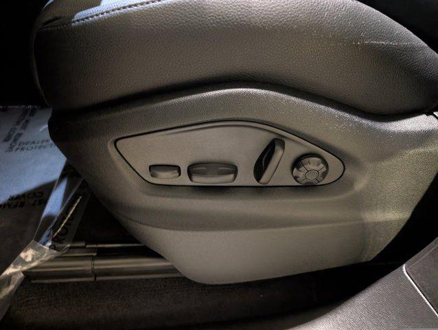 used 2025 Porsche Cayenne car, priced at $97,201