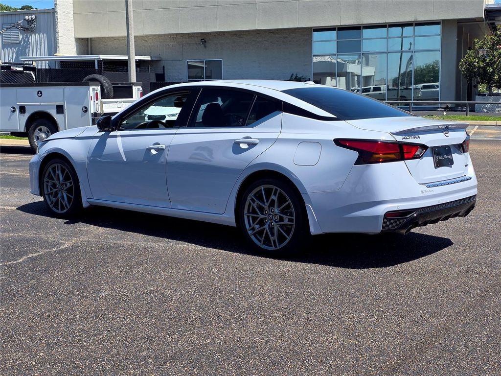 used 2023 Nissan Altima car, priced at $23,408