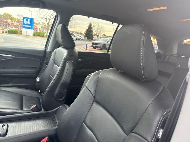 used 2022 Honda Pilot car, priced at $32,455