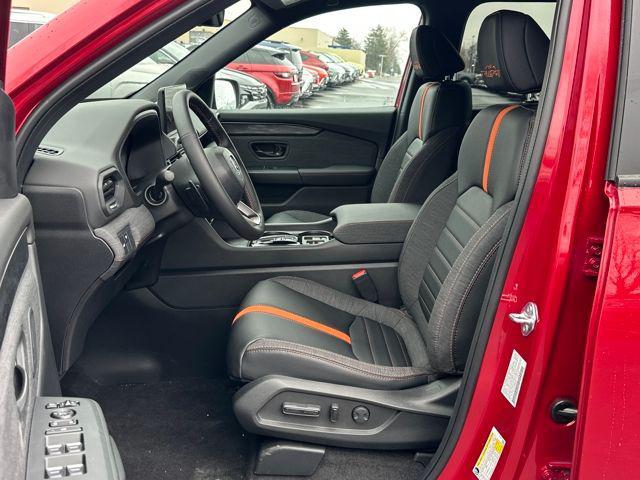 new 2026 Honda Passport car, priced at $50,400