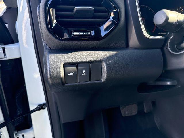 used 2025 Honda Pilot car, priced at $41,657