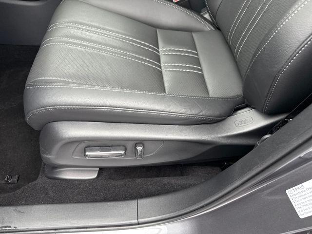 used 2025 Honda HR-V car, priced at $31,000