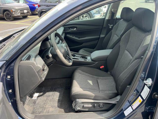 new 2025 Honda Accord car, priced at $30,374
