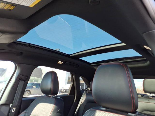 used 2023 Ford Escape car, priced at $24,900