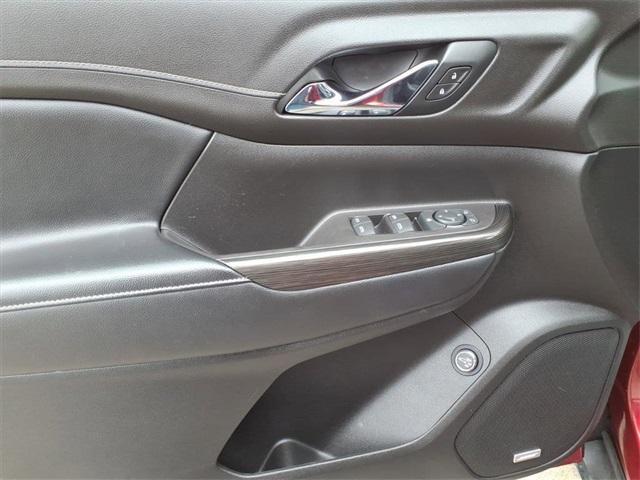 used 2019 GMC Acadia car, priced at $19,724