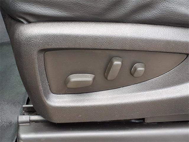 used 2015 Chevrolet Silverado 1500 car, priced at $16,998