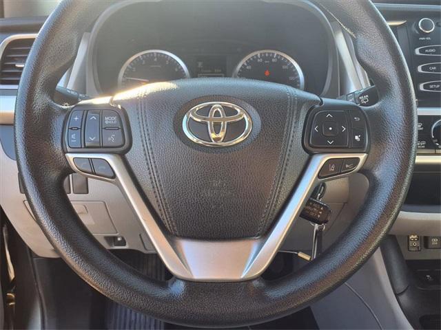 used 2017 Toyota Highlander car, priced at $15,583