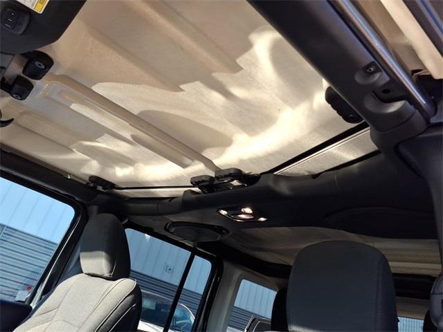 used 2022 Jeep Wrangler Unlimited car, priced at $25,999