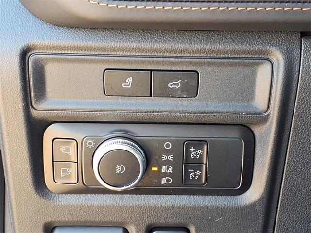 used 2022 Ford Expedition car, priced at $50,899