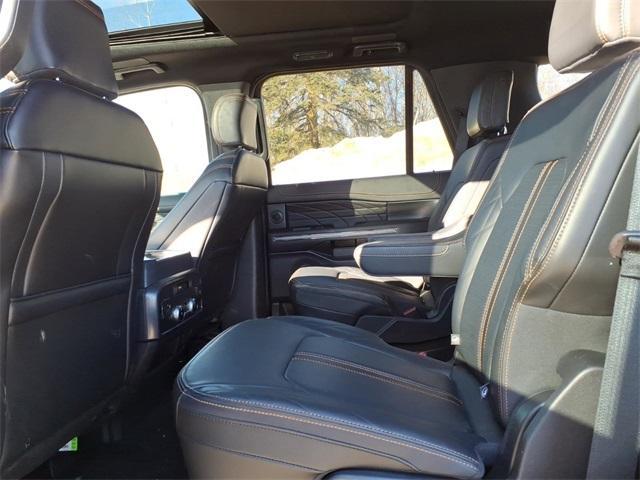 used 2022 Ford Expedition car, priced at $50,899