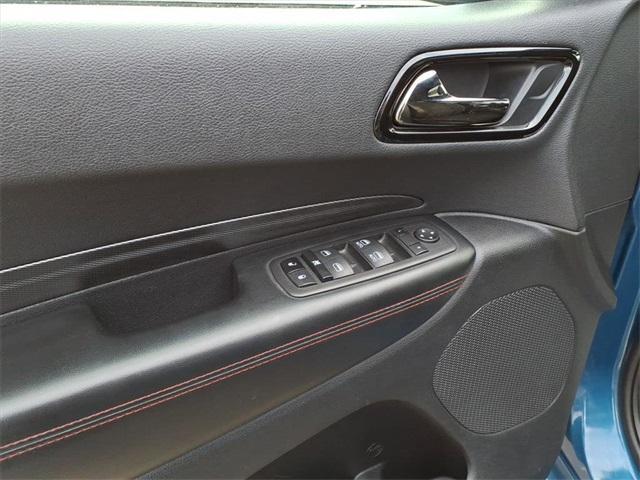 used 2023 Dodge Durango car, priced at $25,237