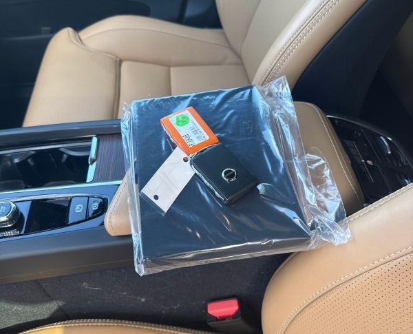 used 2023 Volvo XC60 car, priced at $37,980