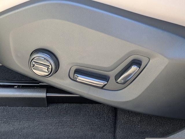 new 2026 Volvo XC60 car