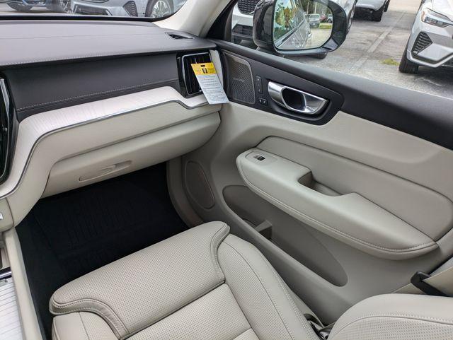 new 2026 Volvo XC60 Plug-In Hybrid car